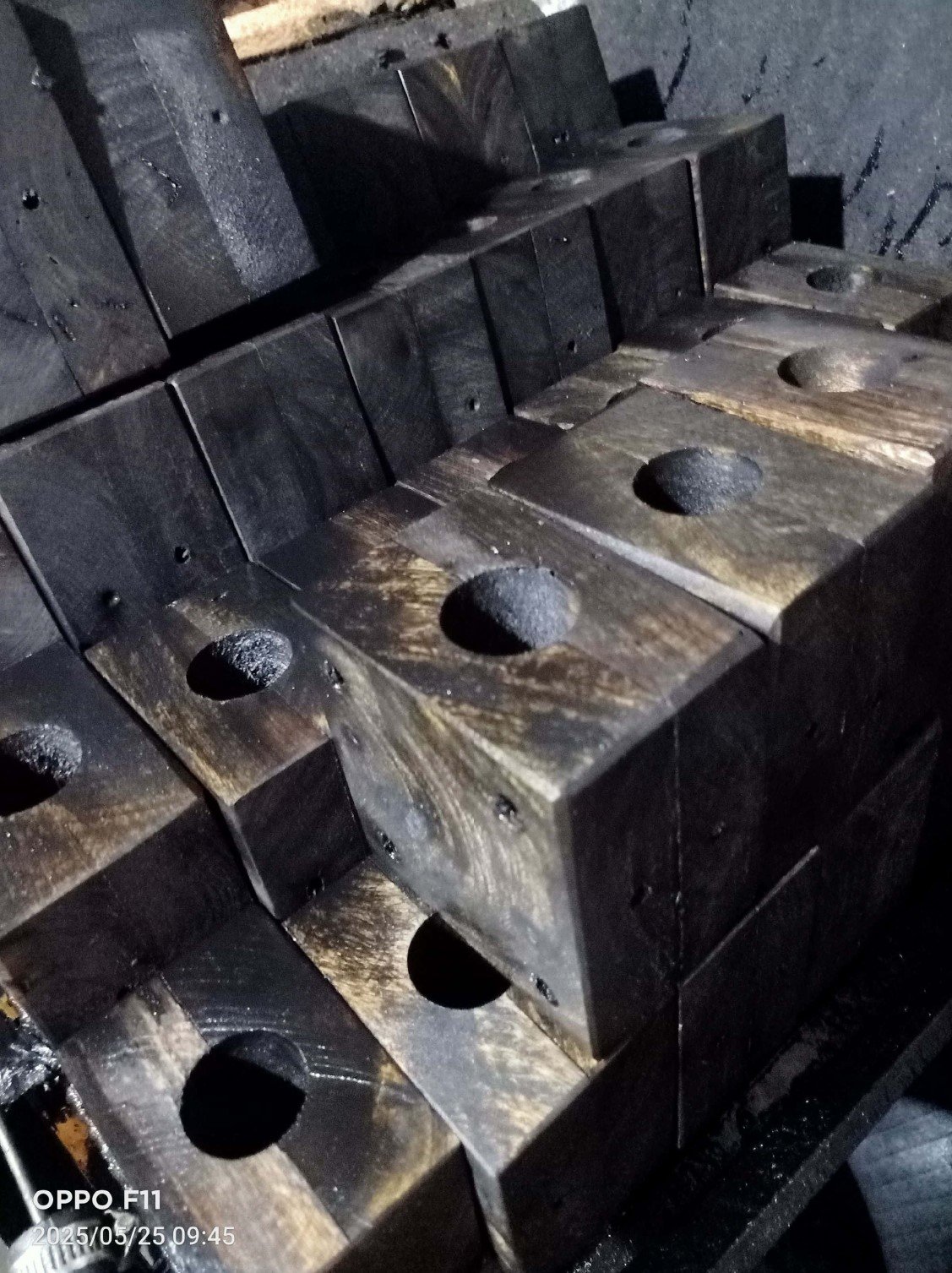 WOODEN BEARING BLOCK